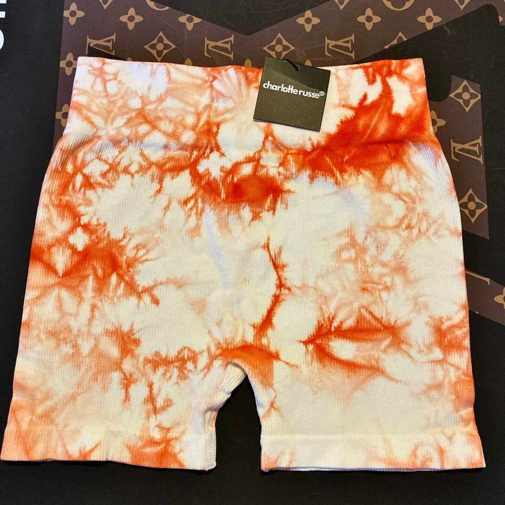 CHARLOTTE RUSSE SUMMER SHORTS🍊🧡